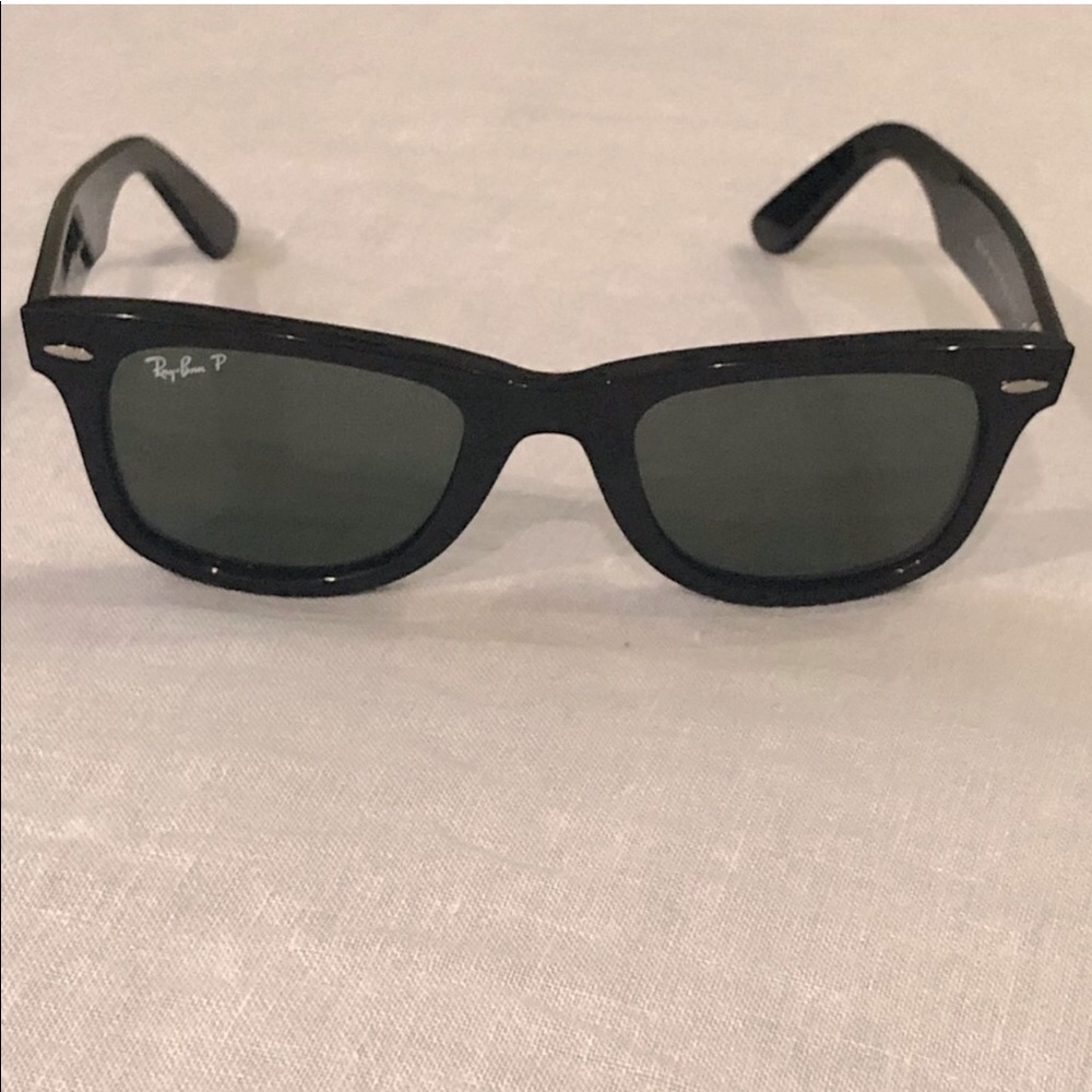 Ray-Ban wayfarers